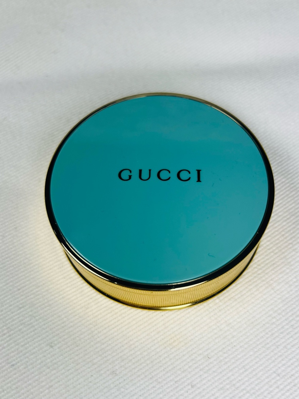 GUCCI Poudre De Beauté Éclat Soleil Powder Bronzer 02-Light no box - Picture 2 of 6